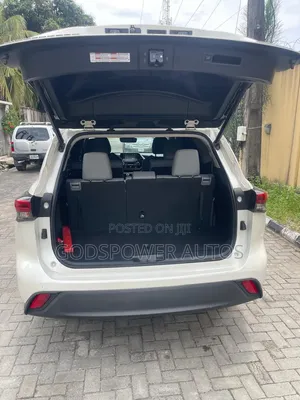 Toyota Highlander XLE 2021 White