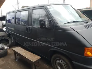 Volkswagen Transporter 2002 Black