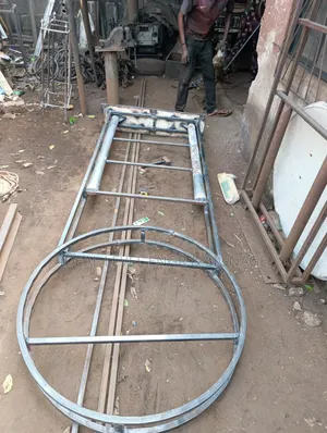 Pylon Build Up