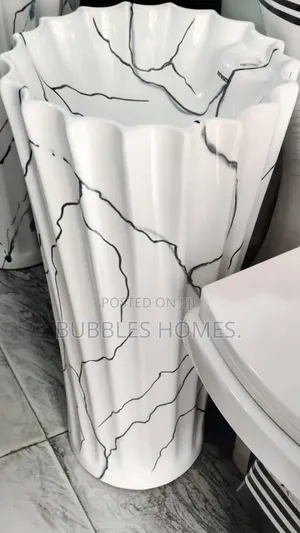 Standing Wash and Basin