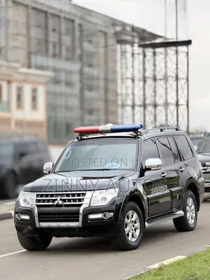 Mitsubishi Pajero 2019 Black