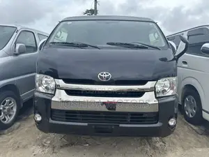 Toyota HiAce 2015 Black