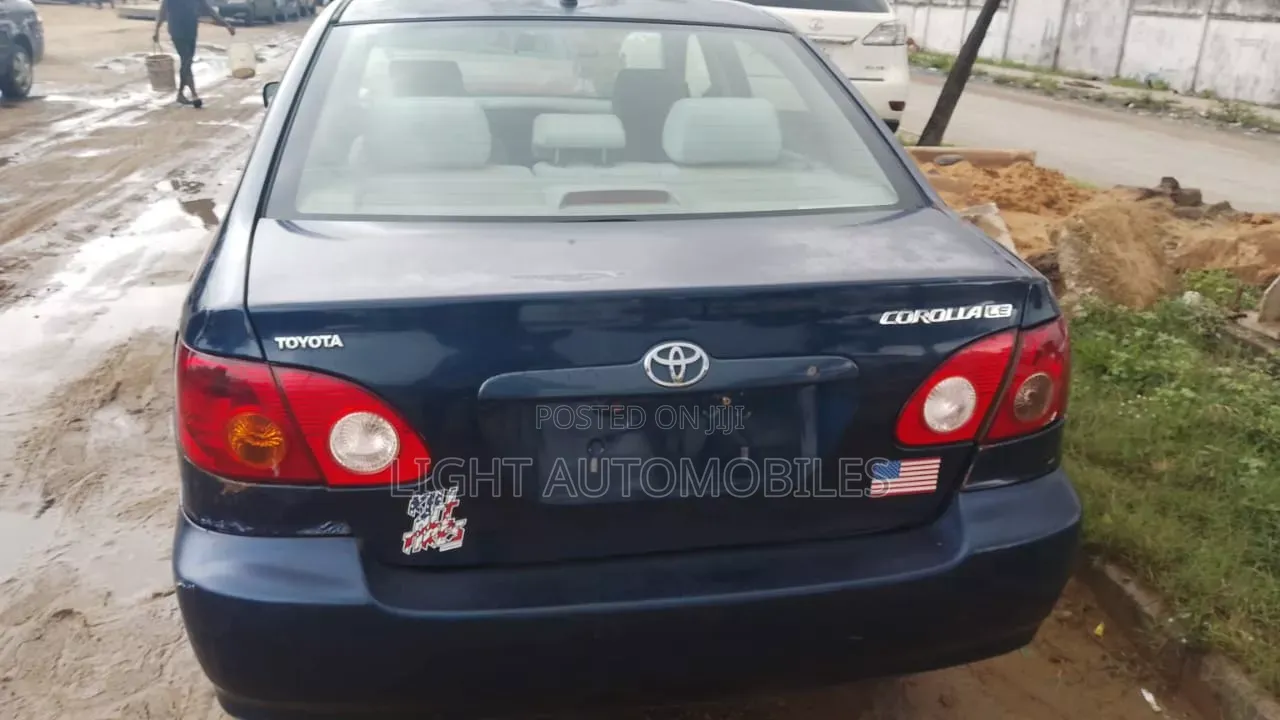 Toyota Corolla 2005 Blue