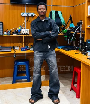 iPhone Samsung Phone Repair in Abuja