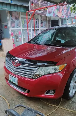 Toyota Venza 2010 Red