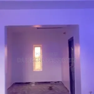 2bdrm Apartment in Cocaine Estate., Obio-Akpor for rent