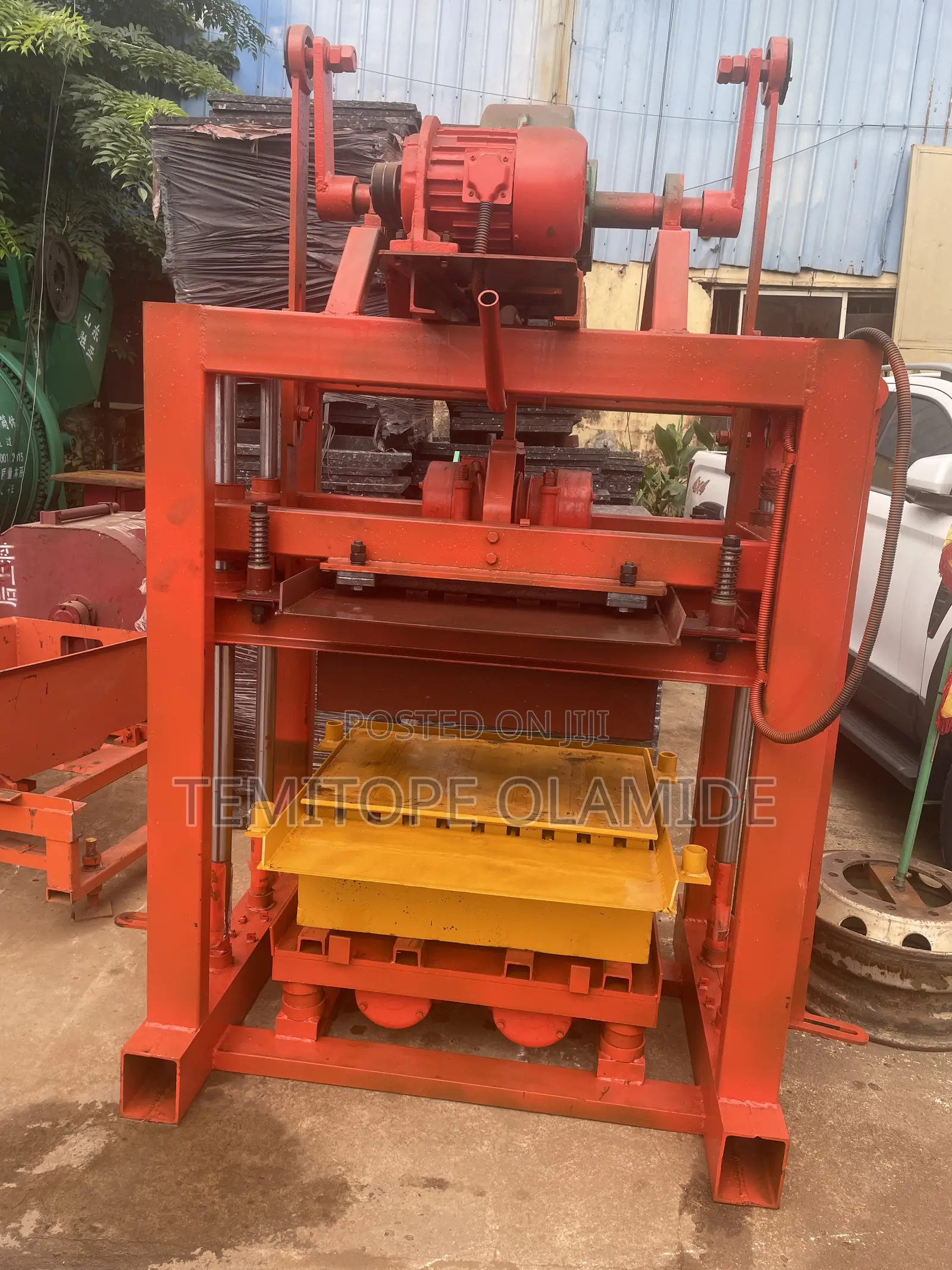 Block Moulding Machine