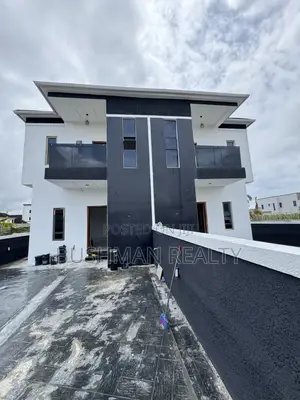 4bdrm Duplex in Ikota for sale
