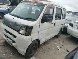 Daihatsu Hijet 2004 White