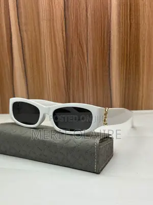 Trendy Fashion Glasses for Men Women