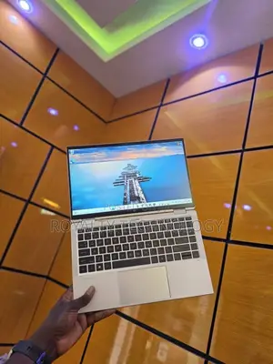 Laptop HP EliteBook x360 1030 G7 16GB Intel Core i7 SSD 256GB