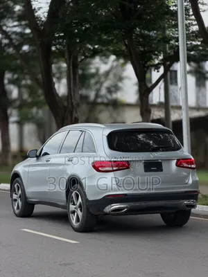 Mercedes-Benz GLC-Class 2018 Silver