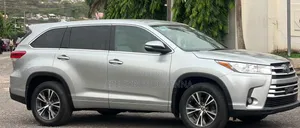 Toyota Highlander 2017 Gray