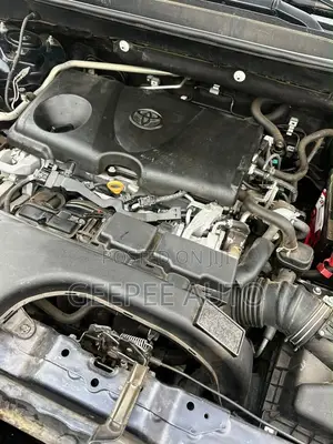 Toyota RAV4 XLE AWD 2019 Blue