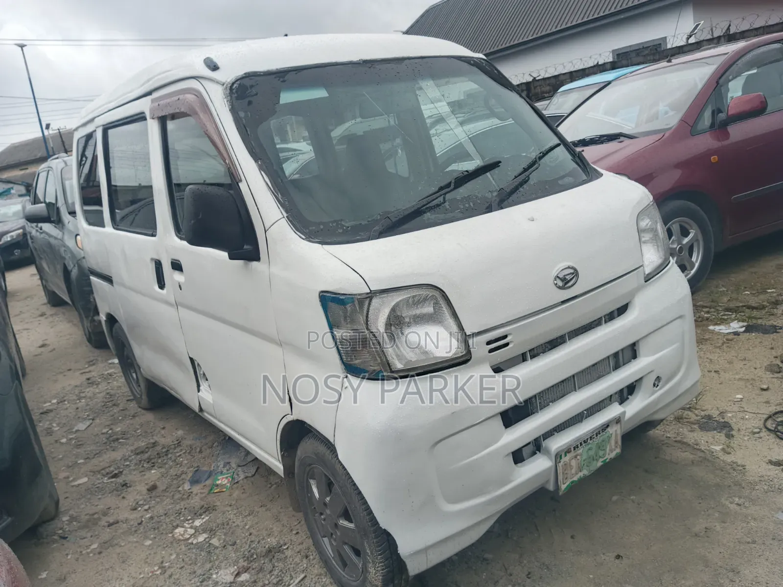 Daihatsu Hijet 2004 White