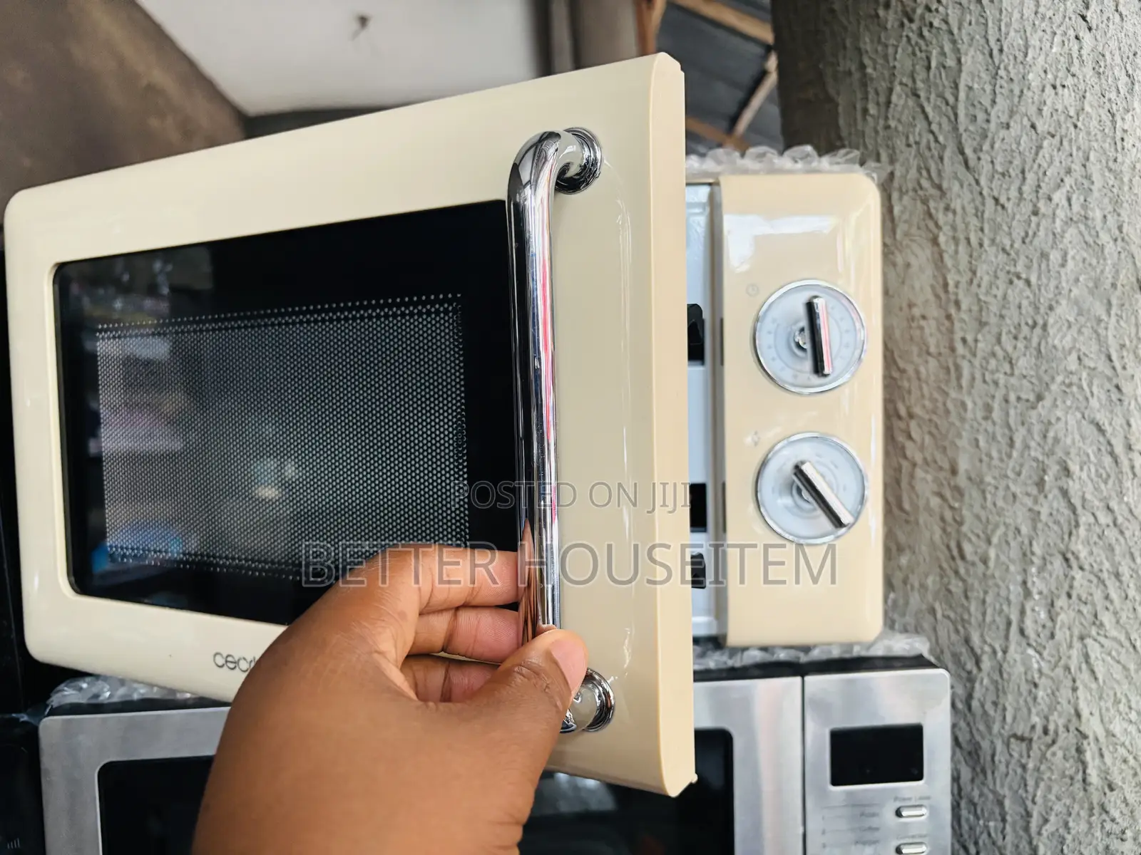 Low Consumption Microwave