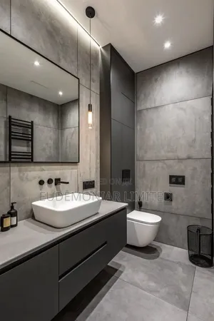 Space-Saving Bathroom Desige