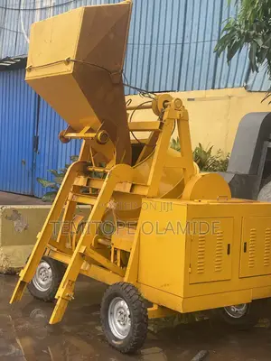 Crane Concrete Mixer
