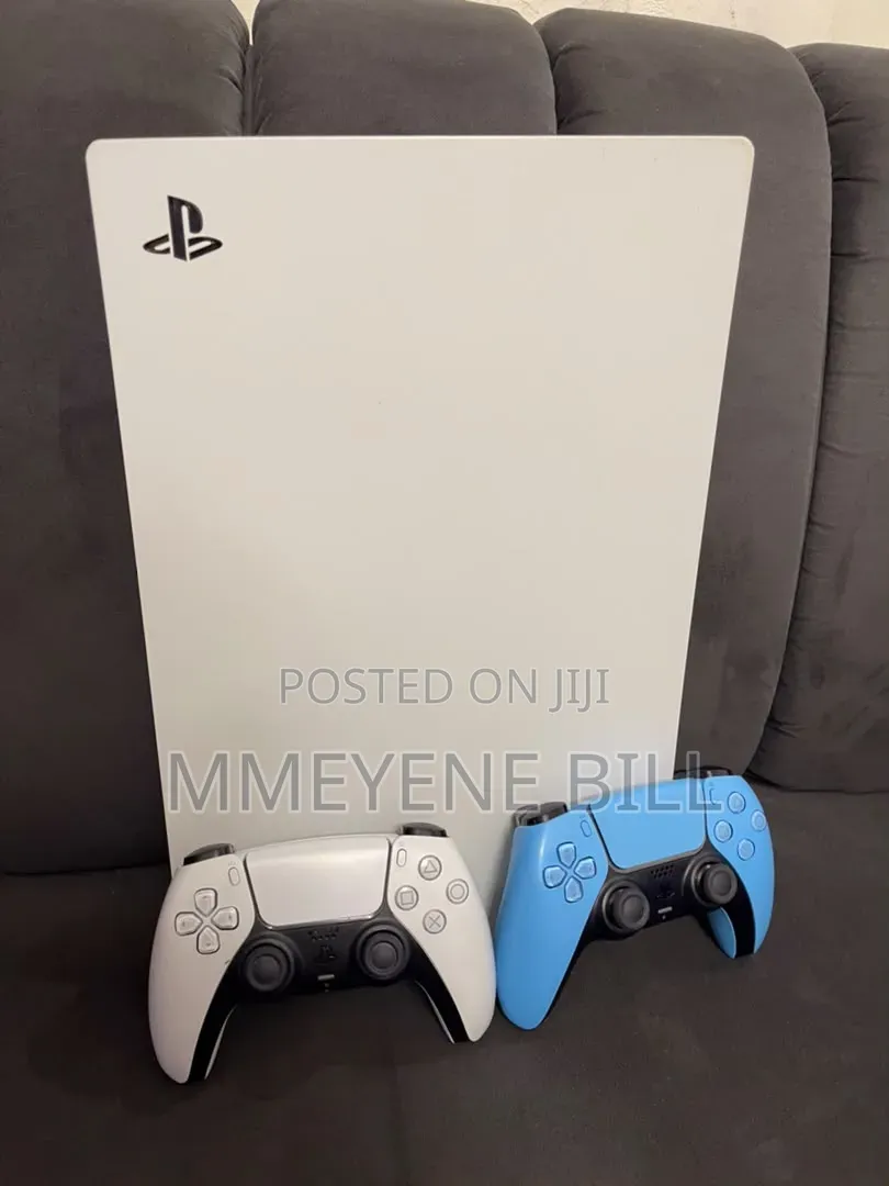 Ps5 Console (Disc Version) With 2pads + Games Installed