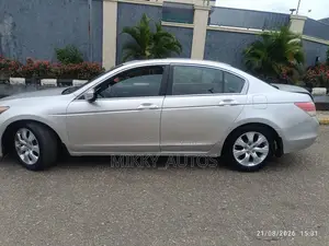Honda Accord 2008 Silver