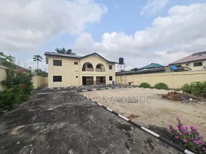 3bdrm Apartment in Sangotedo for rent