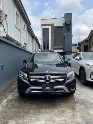 Mercedes-Benz GLC-Class 2017 Black