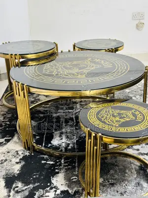Modern Center Table – Neatly Used Affordable