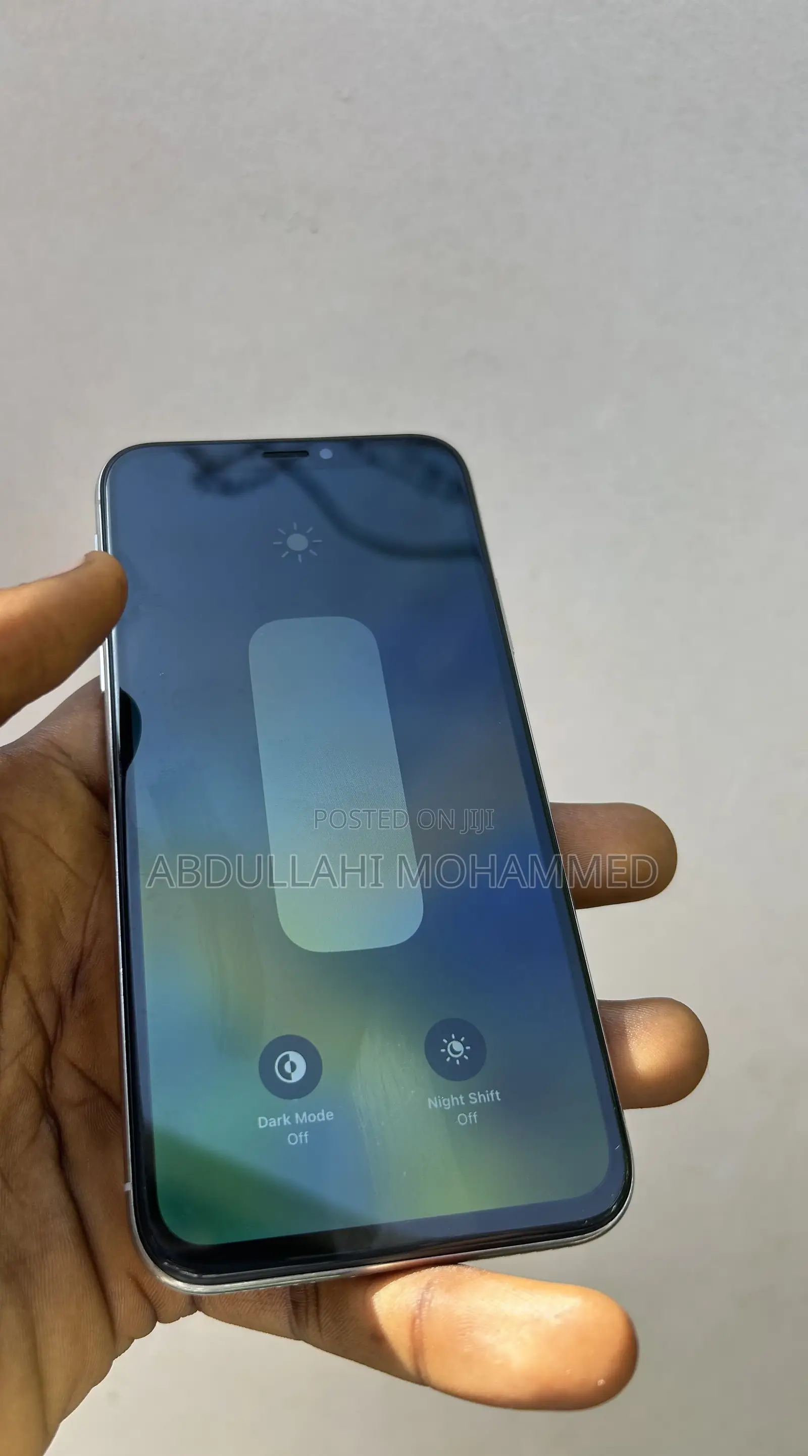 Apple iPhone X 64 GB White