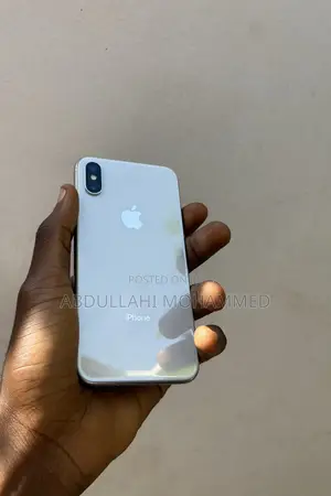 Apple iPhone X 64 GB White
