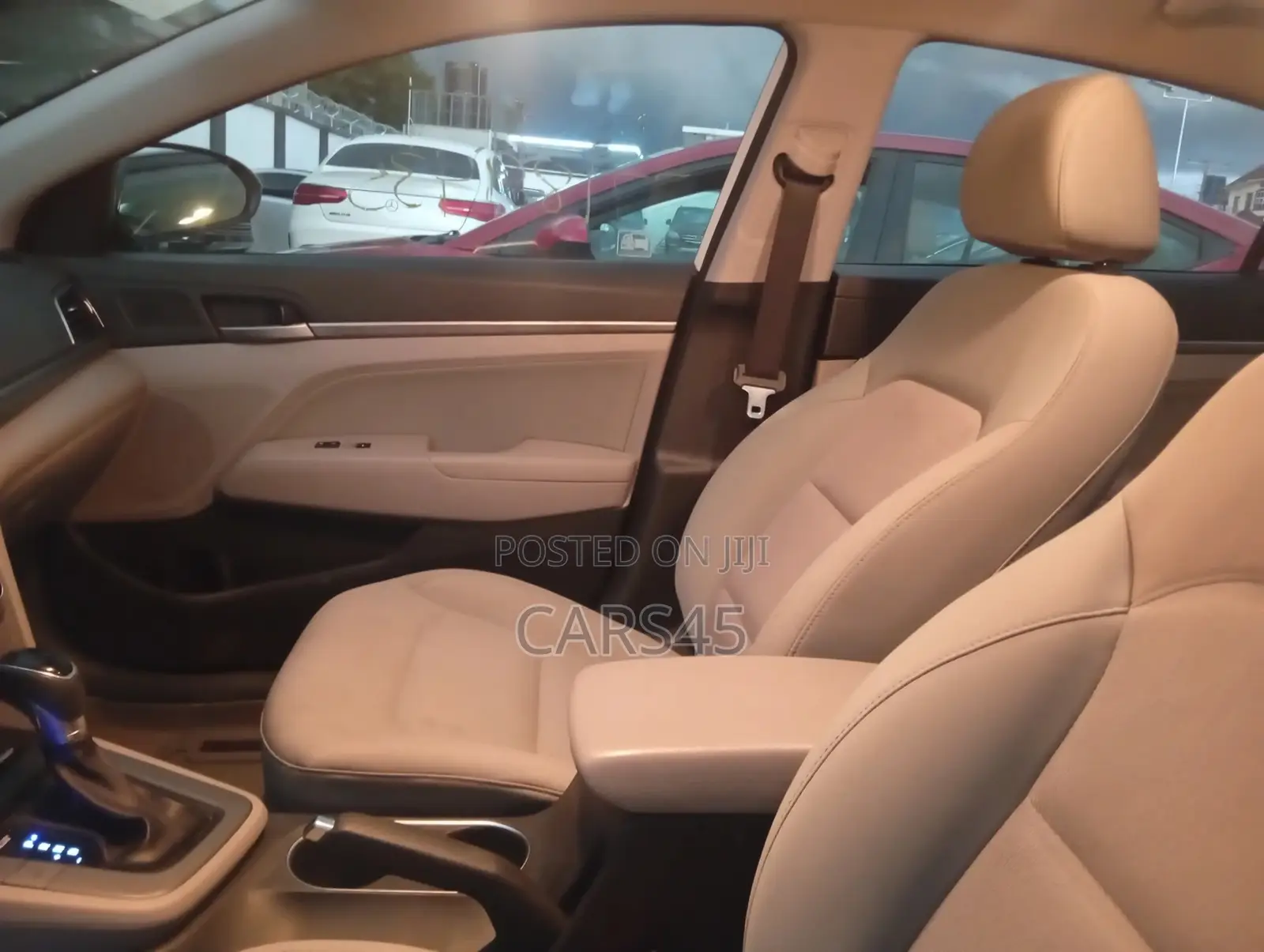 Hyundai Elantra 2017 White