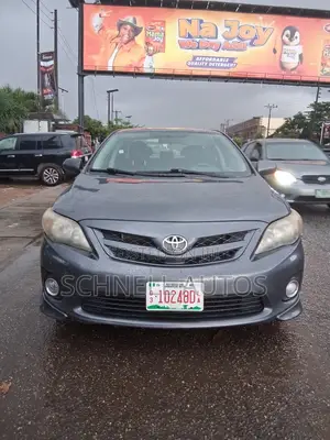 Toyota Corolla S 4dr Sedan (1.8L 4cyl 4A) 2011 Gray