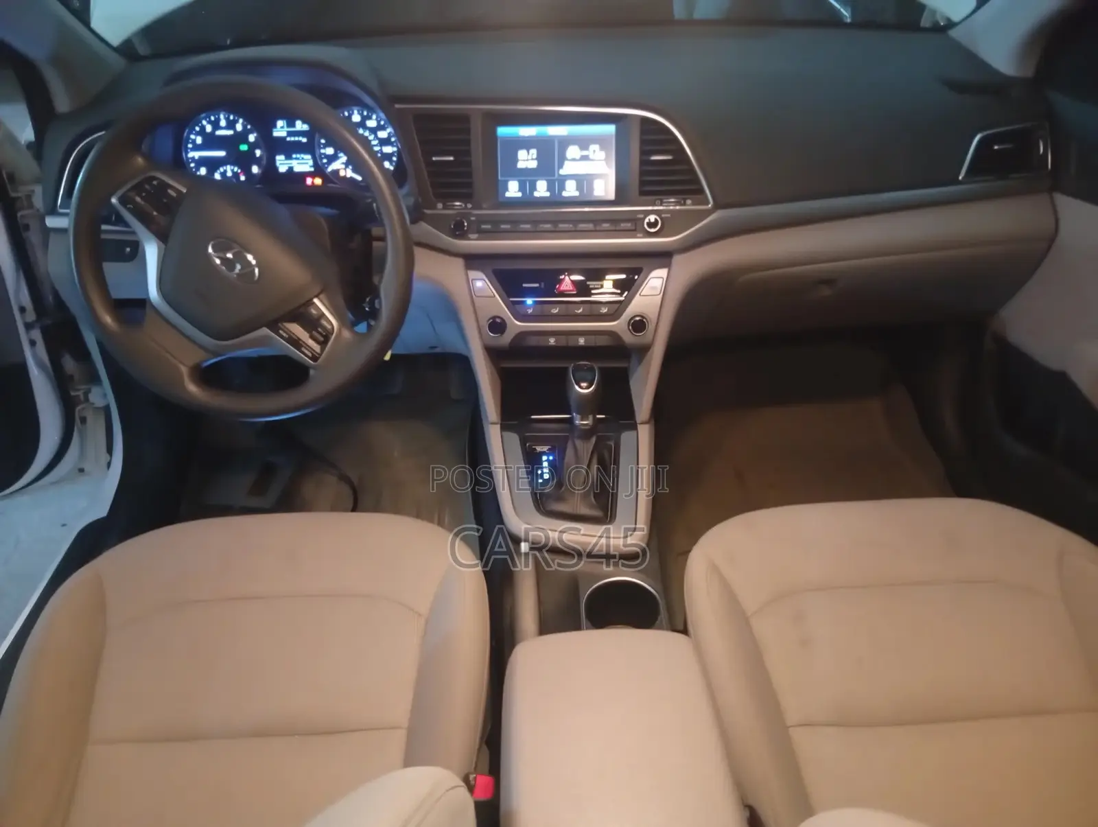 Hyundai Elantra 2017 White