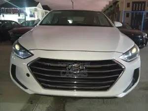 Hyundai Elantra 2017 White