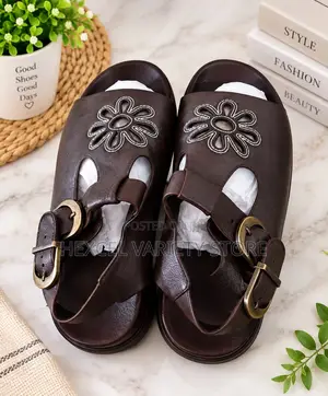 Luxury Brown Buckle Sandals - Stylish Comfortable