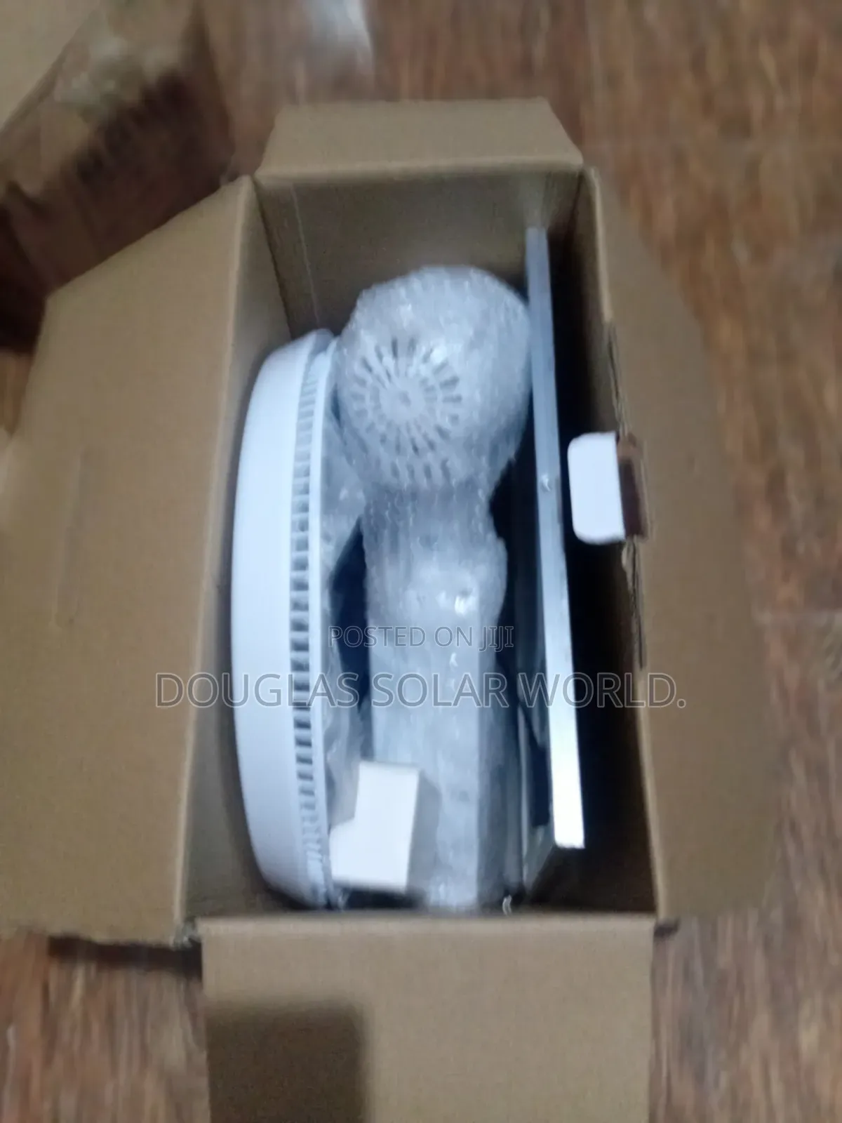 Ukc Solar Rechargeable Fan