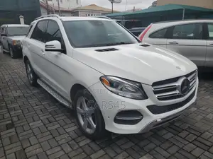 Mercedes-Benz GLE-Class 2018 White