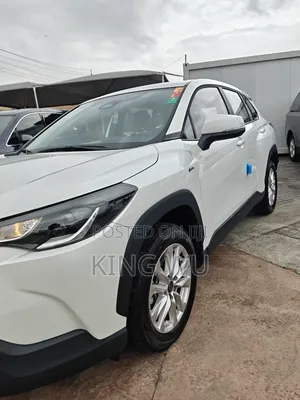 Toyota Corolla Cross 2024 White