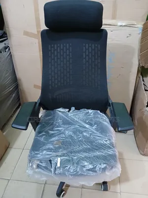 High Grade Office Swivel Chair