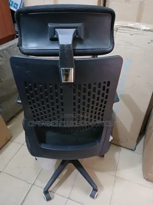 High Grade Office Swivel Chair