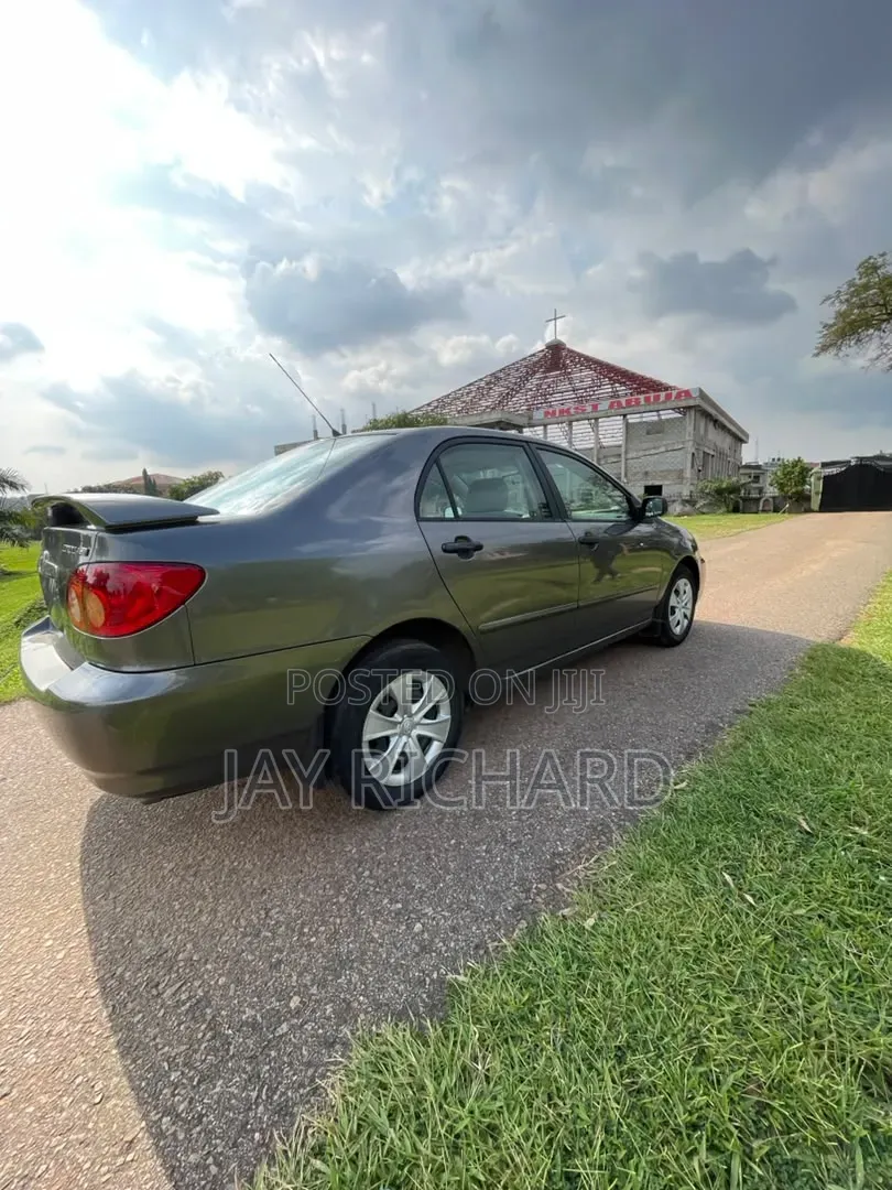 Toyota Corolla 2007 Gray