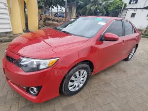 Toyota Camry 2014 Red