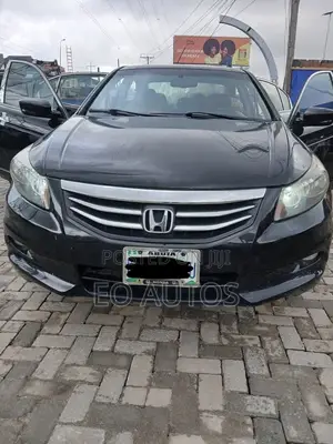 Honda Accord 2012 Black