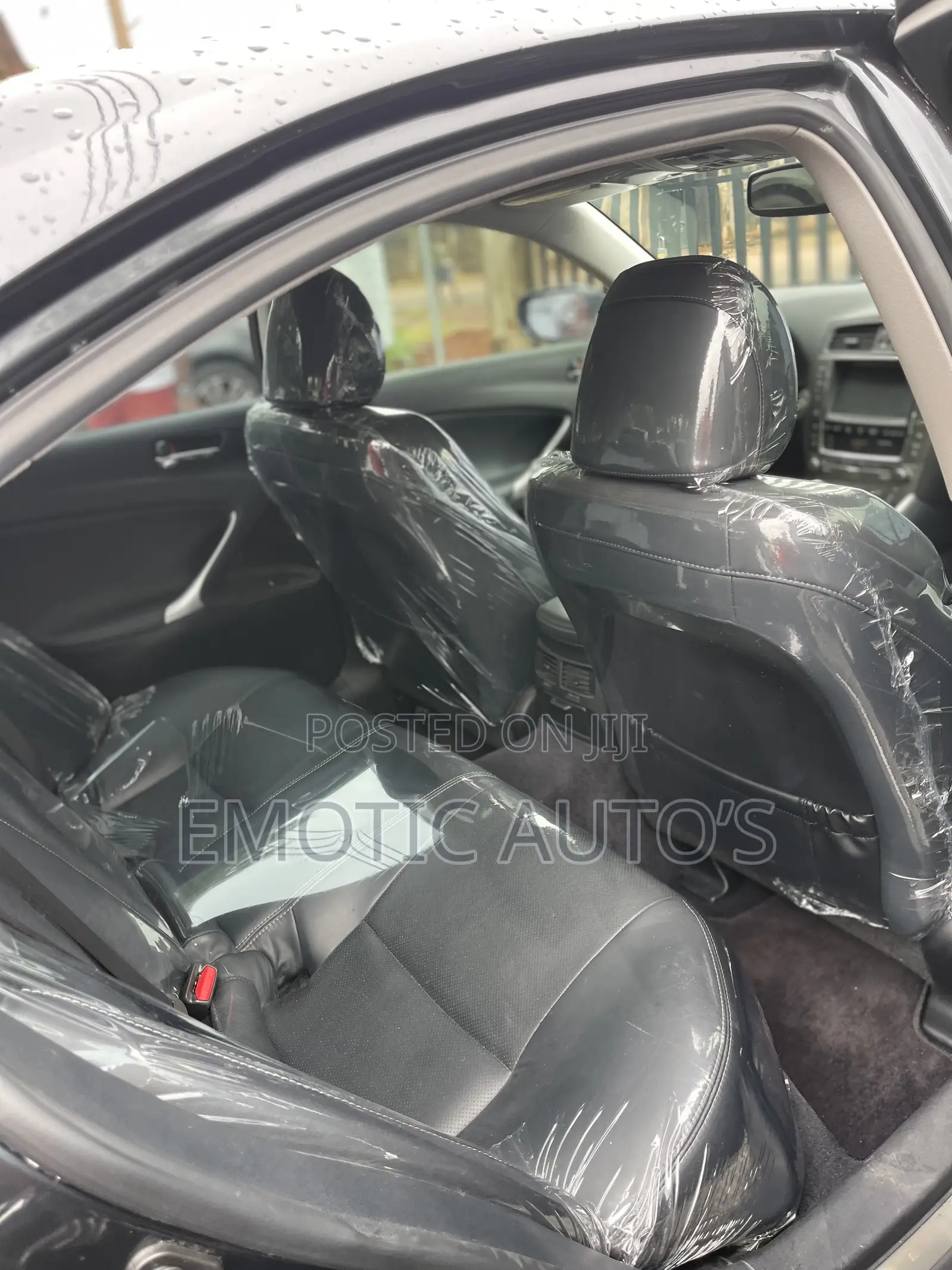 Lexus IS 2012 Gray