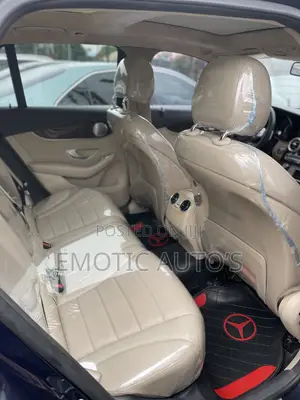 Mercedes-Benz GLC-Class 2016 Blue