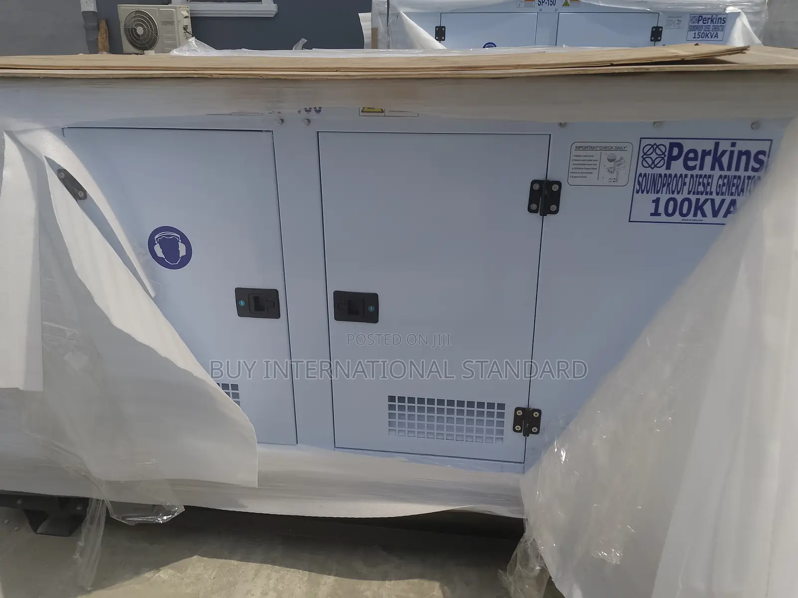 Perkins 100kva Enclosed Canopy Diesel Generator – Soundproof