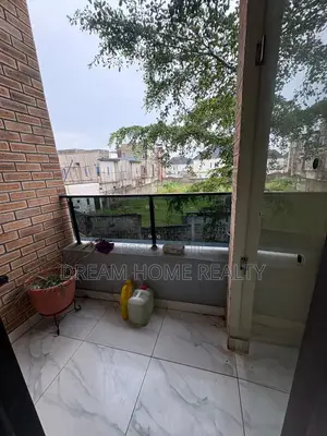 Mini Flat in Conservation Court 2, Chevron for rent