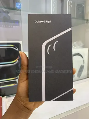 New Samsung Galaxy Z Flip7 512 GB Black