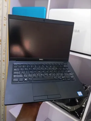 Laptop Dell Latitude 7390 8GB Intel Core i5 SSD 256GB