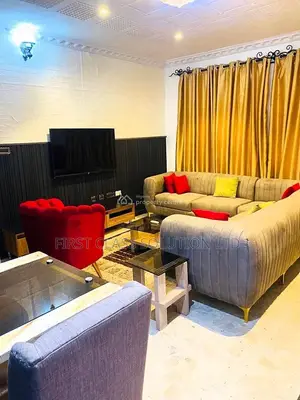 Sensationally Furnished and Serviced Luxury 1 Bedroom Apartment