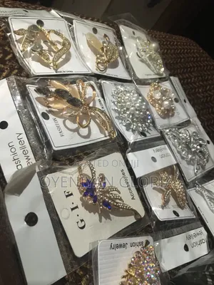 Fashion Brooches
